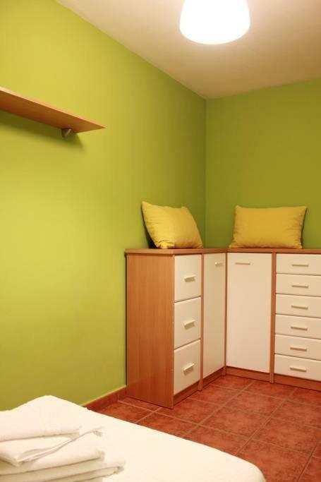 Piso Exterior Completo A 20 ' De Barcelona. Apartamento Sabadell Exterior foto